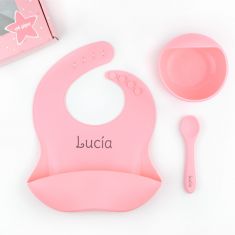 Vajilla Bol, cuchara y babero Salmón personalizada