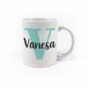 Taza cerámica o plástico Inicial Menta personalizada