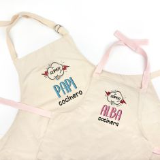 Pack Delantal Papá y Delantal Niño/a Rosa Personalizado Súper Papi y Súper (nombre) cocinero